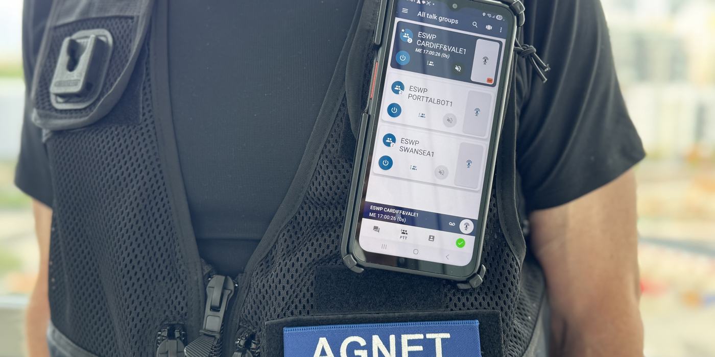 MCX application running on a rugged device worn by a frontline responder